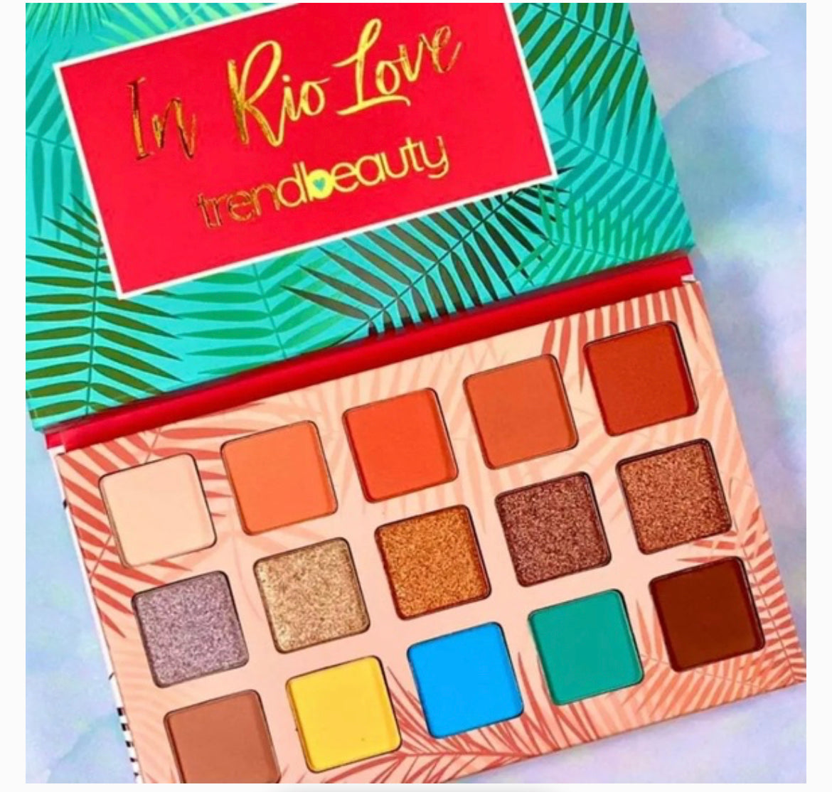 Trend Beauty In Rio Love Shadow Palette